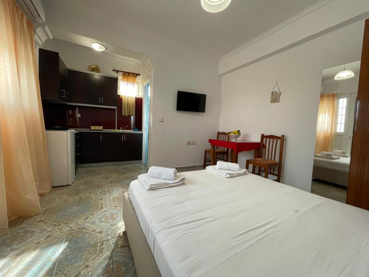 Levend Apartments Ksamil Exterior foto